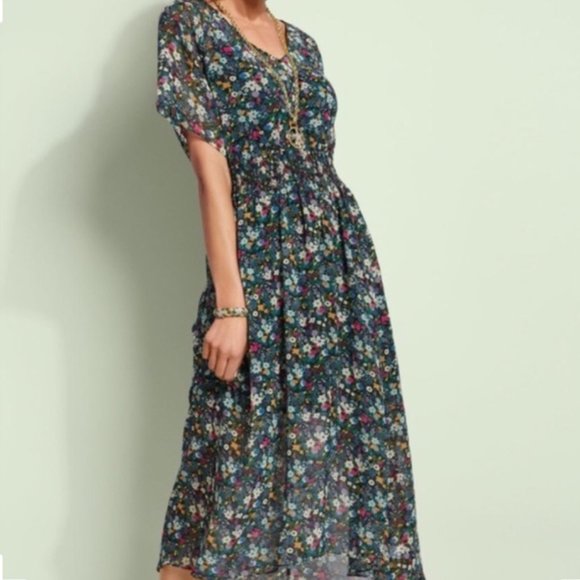 CAbi Dresses & Skirts - CAbi Floral ‘Fiesta’ Maxi Dress~XS